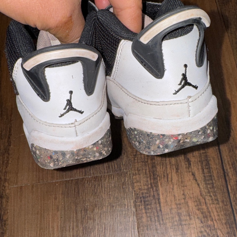 Jordan 6 rings  Kids Black and White Sneakers with Speckled Sole - Picture 16 of 16